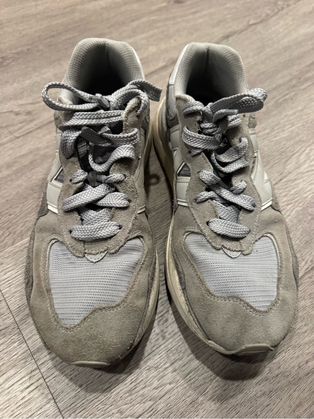 New Balance Light Gray Mesh Lace-Up Sneakers